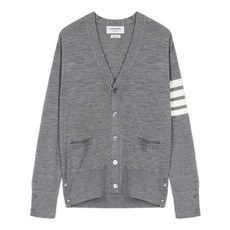 특가로 득템한 제품이에요. 톰브라운가디건 추천 상품 상위 9