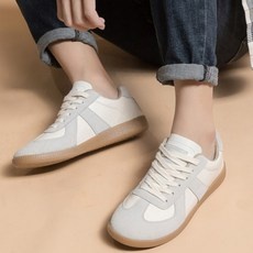 최저가 독일군스니커즈 할인 상품 상위 9