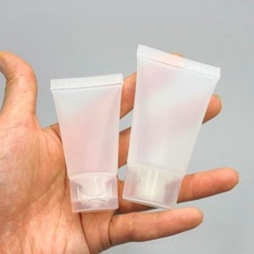 혜자템이에요, 만족스러워요. 여행용화장품소분튜브용기휴대용핸드크림수영장소 최저가 정보 상위 9